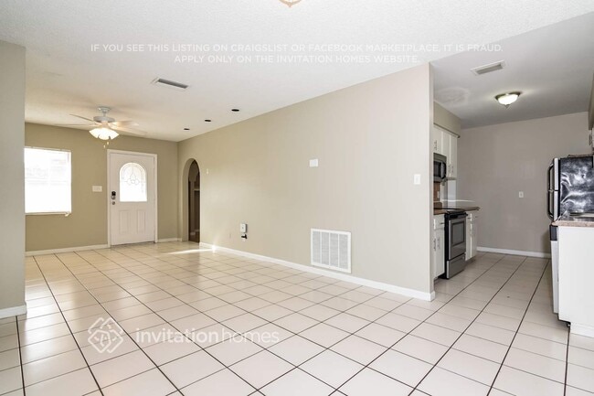 Photo - 3221 W Grove St