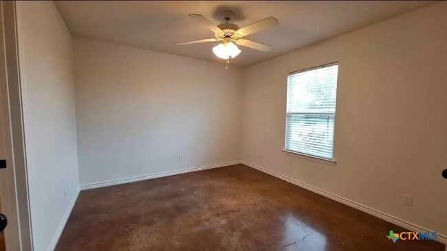 Photo - 701 Horace Howard Dr