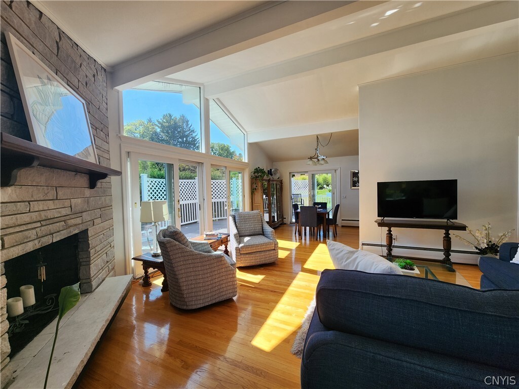 Photo - 2139 Terrace Ln S