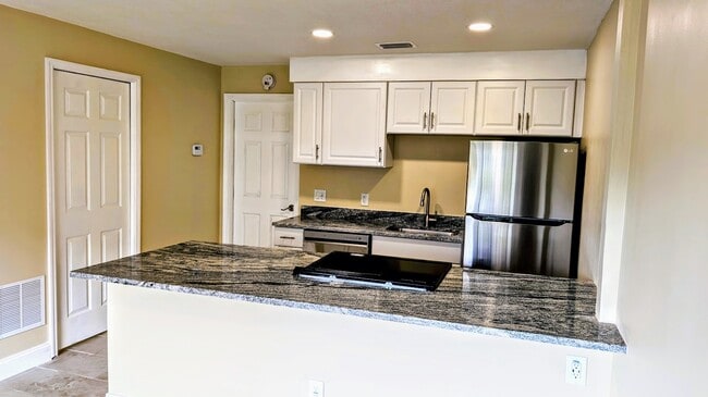 apartment 6