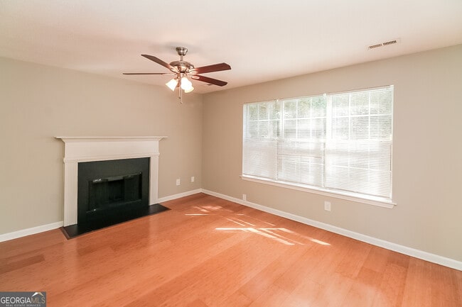 Photo - 1579 Isleworth Cir