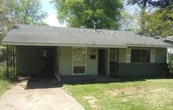 Photo - 1348 Hall St SW