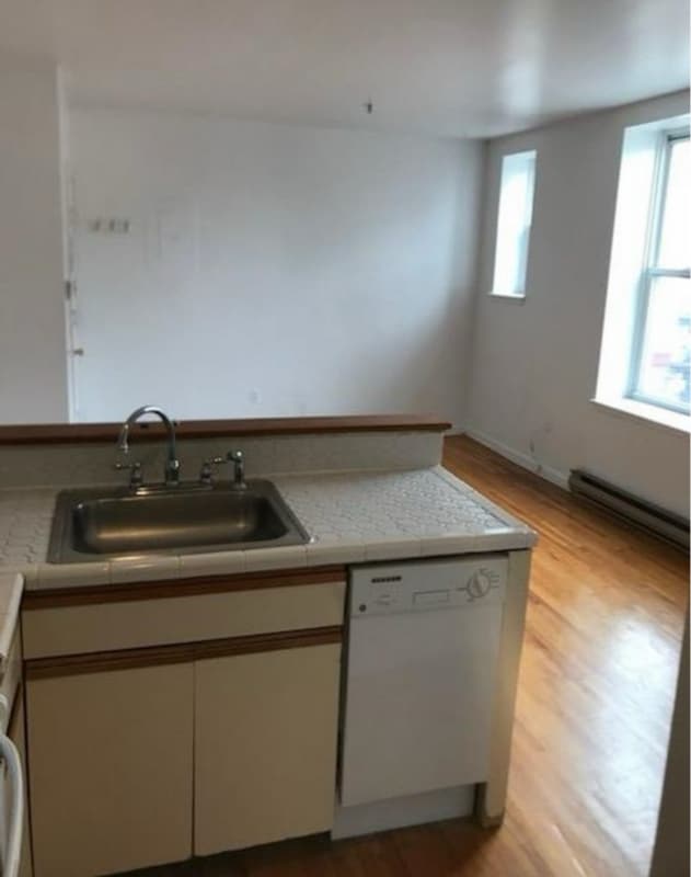 Photo - 59-65 E Broad St Unit 63-07