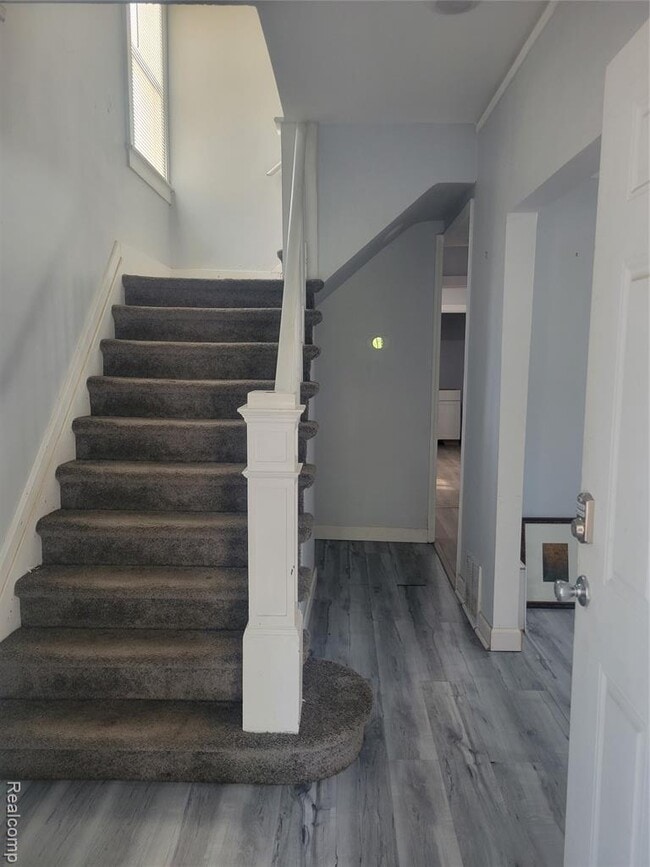 Photo - 16199 Monica St