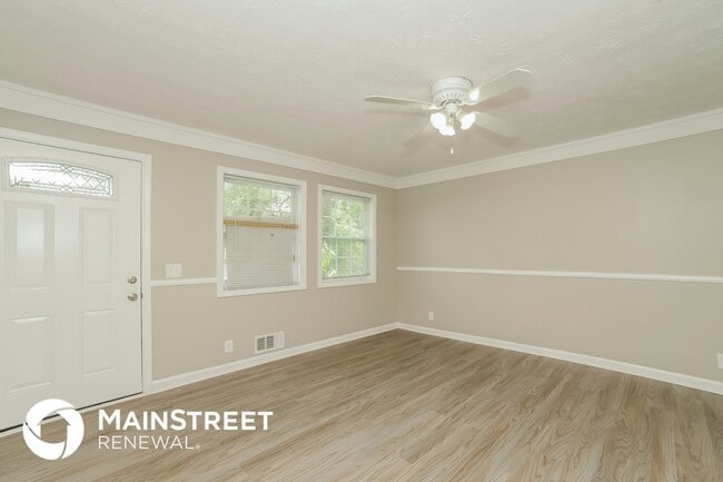 Photo - 608 Upland Ridge Dr NW