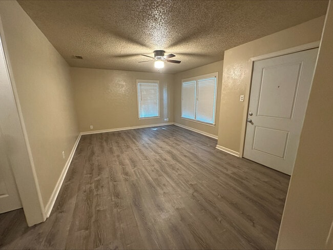 Living Room - 2626 W Johnson St