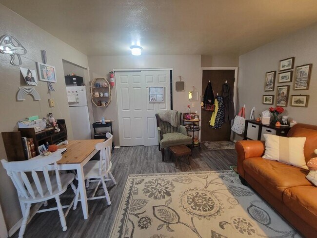 Photo - 216 E Sycamore St Unit 3