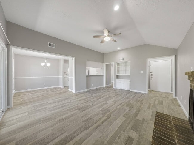 13607 Ravensway Dr Unit C