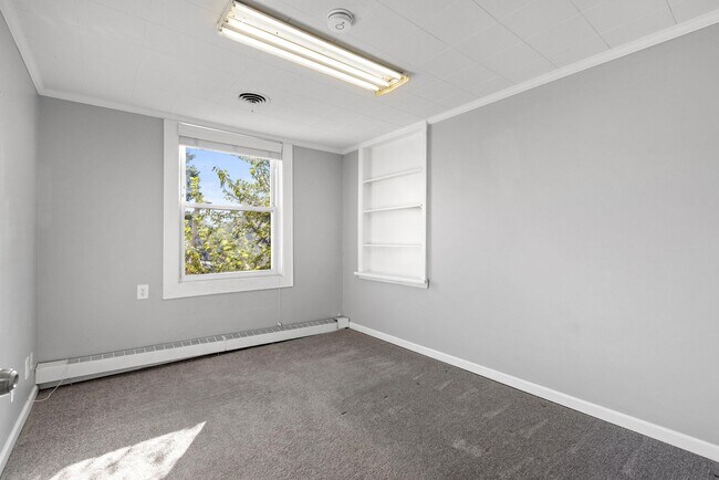 Photo - 1249 Paterson Plank Rd