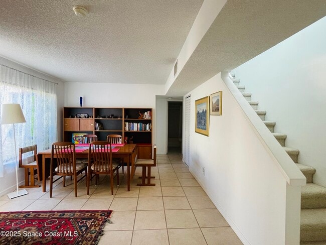 Photo - 1431 Sheafe Ave NE