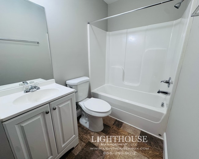 Photo - Charming 3-bedroom house in Halls!