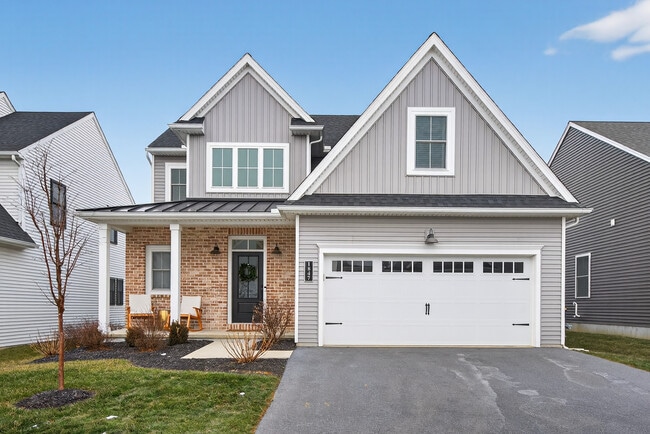 Photo - 1847 Emerald Way