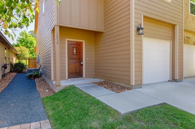 Photo - 12960 Orion Ct E