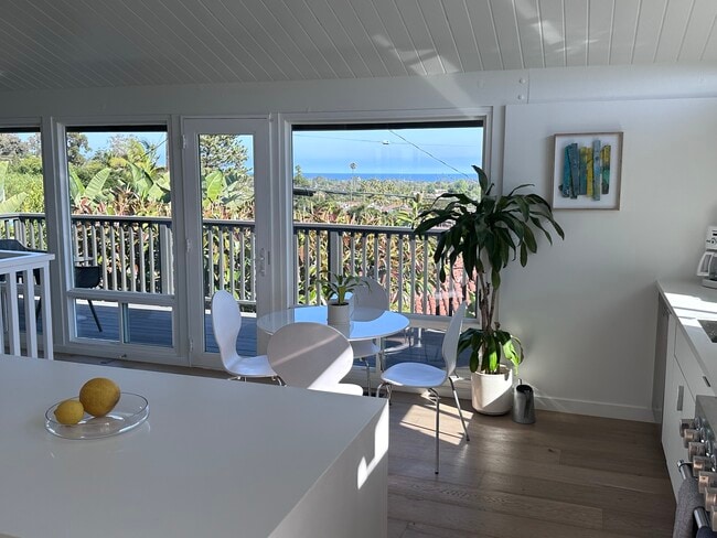 Photo - 1252 De la Guerra Rd