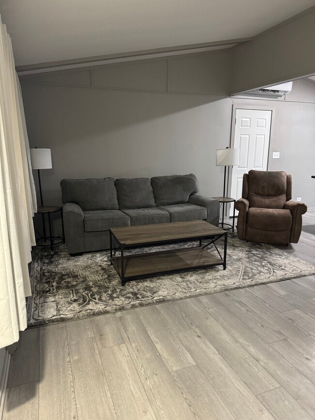 Photo - 508 E Emmons St Unit 508 E Emmons St