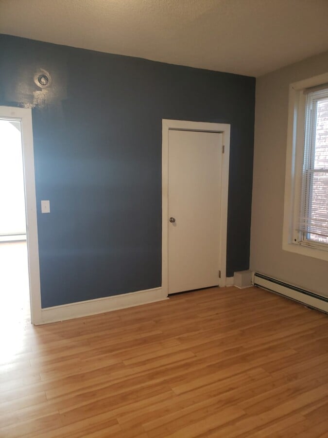 Photo - 232-234 E Hanover St Unit 3