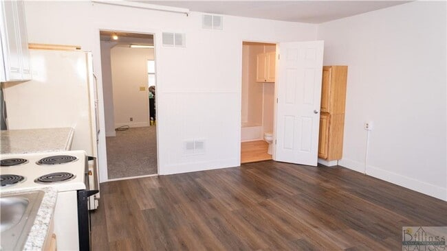 Photo - 3838 State Ave Unit 3838 State Ave APT D4