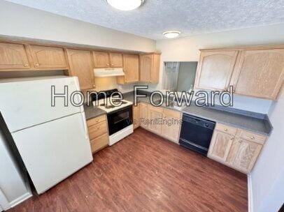 Photo - 835 W Maxwell St