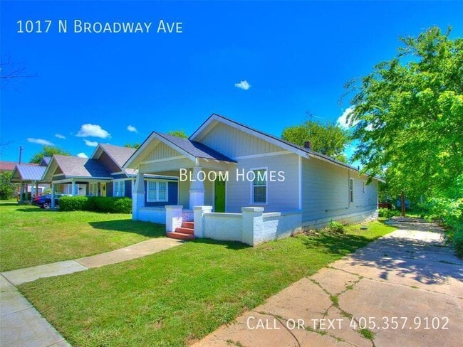 Photo - 1017 N Broadway Ave