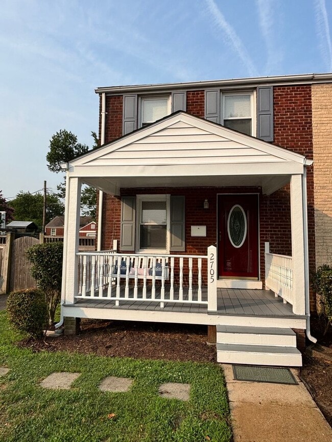 Photo - 2705 Fort Dr