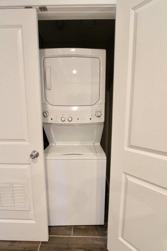 Photo - 9 Dehon St Unit 4