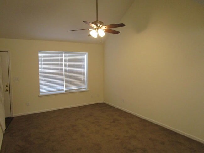 Photo - 2432-2434 Calder Ct. Unit 2434 Calder Ct.