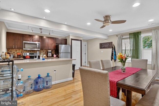 Photo - 2911 8th St SE Unit 1101