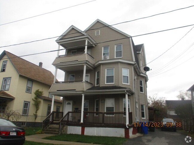 Building Photo - 39 Mansfield St Unit 1st Floor Rental