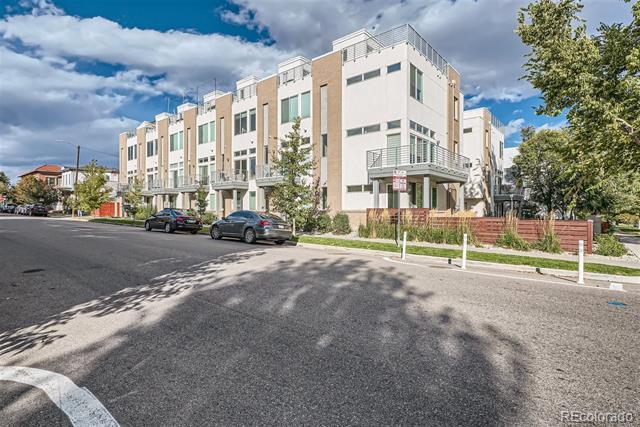 Photo - 2416 Eliot St