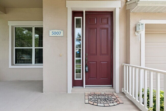 Photo - Move-in Ready Home with 2 Car Garage in Desirable Summerport Community!