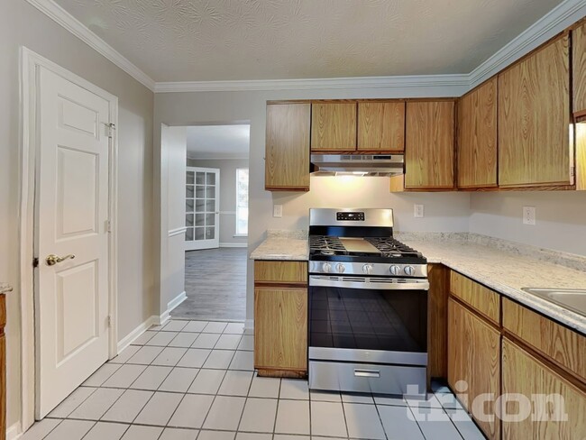 Photo - 5625 Longbow Dr