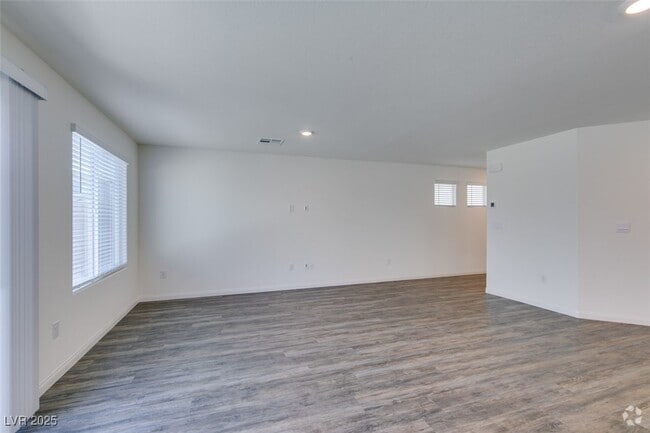 Building Photo - 2646 Snapdragon Fls Ave Rental