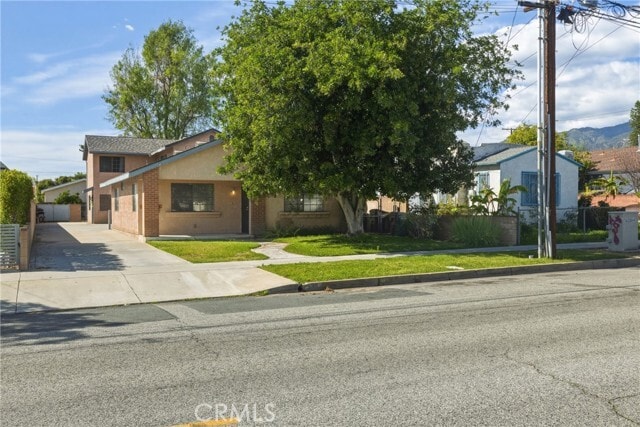 539 N Pasadena Ave