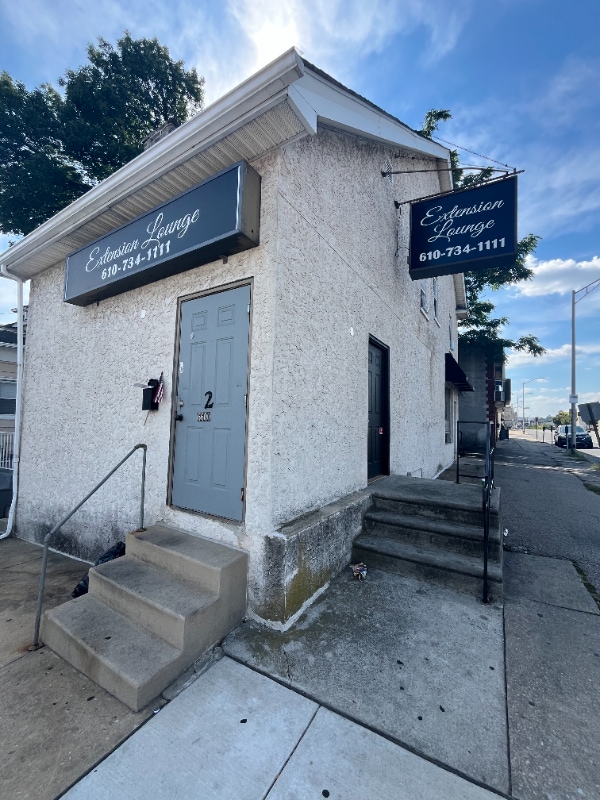 Photo - 6550 Market St