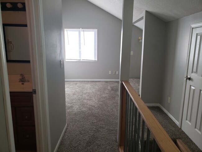 Photo - 2219 Prairie St Apartments Unit 2221