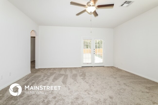 Photo - 26877 Steinbeck Dr