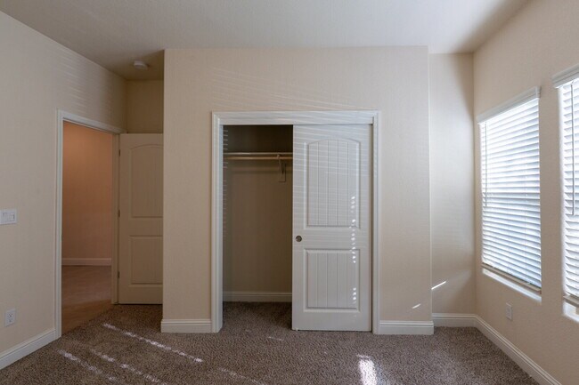 Photo - Two weeks free rent
"Spacious 4-Bedroom Haven with 2 Full Baths in Merced – Your Dream Home Awai...