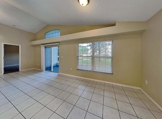 Building Photo - 13007 Ruthelen St