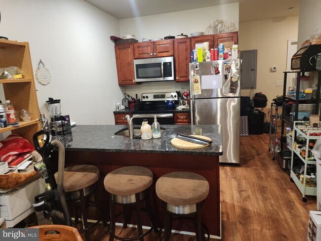 Photo - 1624 Fontain St