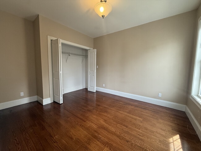 4 Langley Rd Unit 2