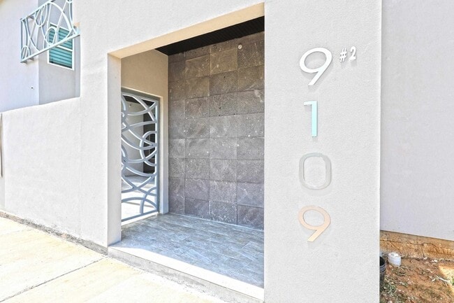 Photo - 9109 McPherson Rd Unit 7