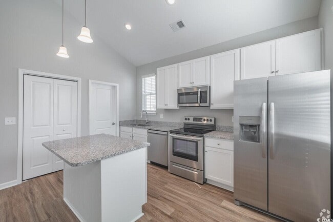 Photo - 1501 Flatwood St