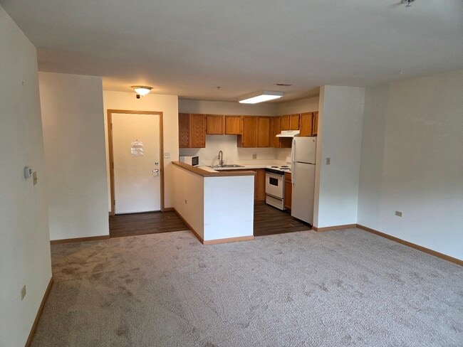 Photo - 605 Barrington Ave Unit 358