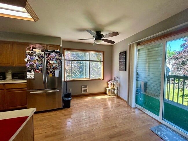 Photo - 643 W Horton Way