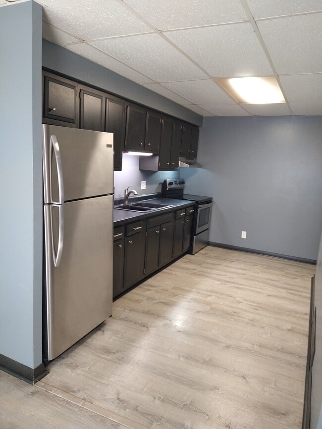 Photo - 283 E 9th St Unit 283 E 9th