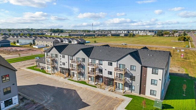 Photo - Whisper Creek Village