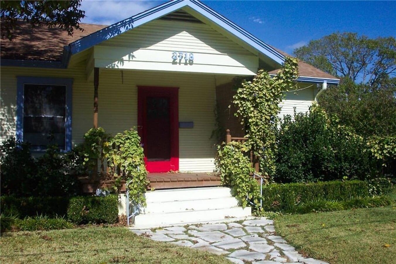 Photo - 2718 E 22nd St