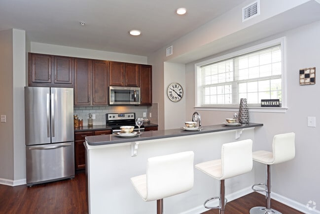 Interior Photo - Jacksonville Station Rental