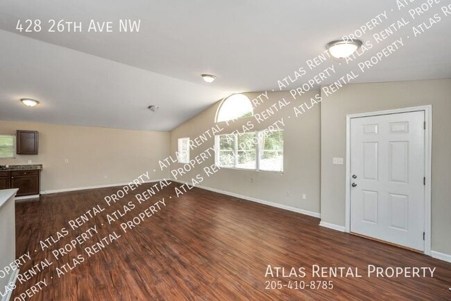 Photo - 428 26th Ave NW