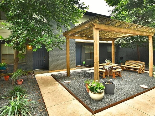 Photo - Updated North Austin Townhome with Exceptional Outdoor Space Unit 9
